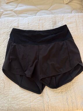 Lululemon high rise shorts. Size 8